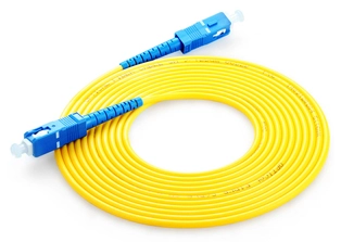 Coupleur de pare-chocs à fibre optique