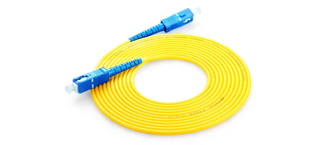 Coupleur de pare-chocs à fibre optique