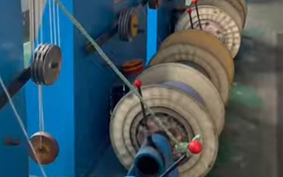 Plongez dans le monde à grande vitesse de la précision!